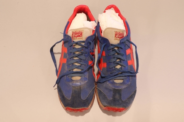 Shoes 25 - Onitsuka Tiger Enduro Training Shoes  (6th pair) blue with red stripes | Shoes