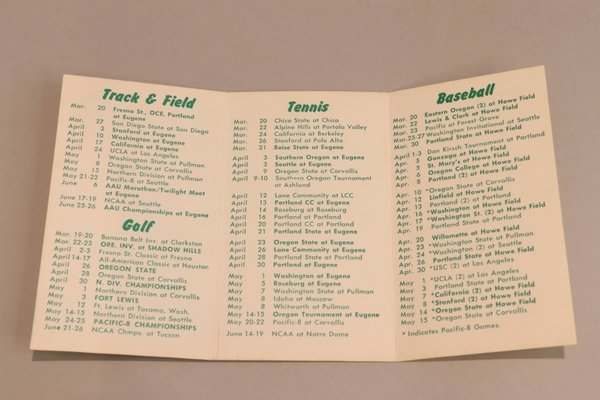 Oregon T+F 9 (2) - Pocket Brochure 1971 Spring Sports | Oregon Track & Field, 1971-76