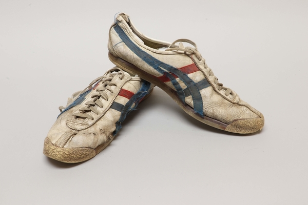 Shoes 14 - Blue Ribbon Sports - Onitsuka Tiger Mexico 66 Training Shoes | Shoes