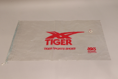 Image Blue Ribbon Sports 9 - Asics Tiger Plastic Shoe Bag with light green tie